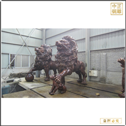 現(xiàn)貨定做歐式銅獅子雕塑鑄造廠 現(xiàn)貨定做歐式銅獅子雕塑鑄造廠
