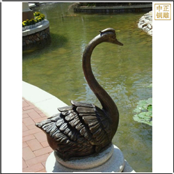 鑄銅關公 公園水邊銅天鵝雕塑