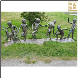 現代小孩公園玩耍人物銅雕塑 現代小孩公園玩耍人物銅雕塑